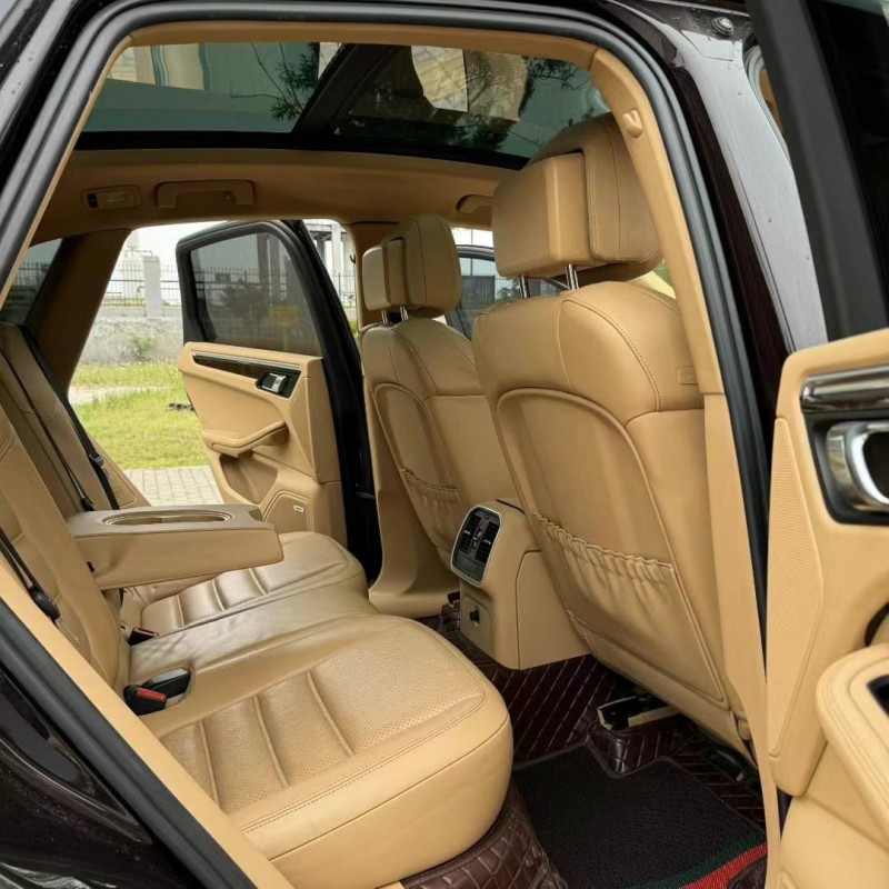 東營15年保時捷Macan6