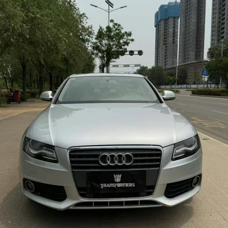 泰安12年奧迪A4L1