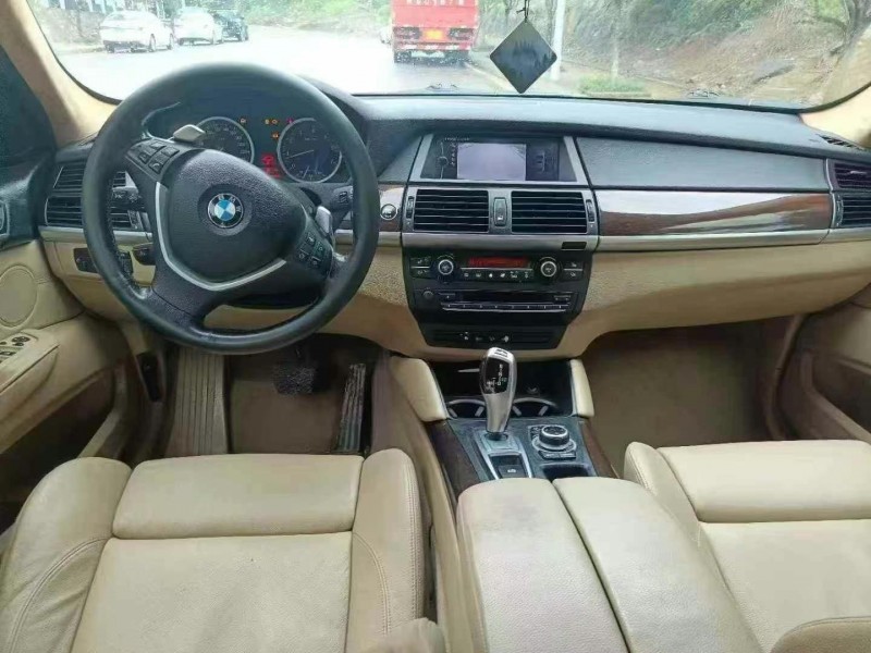 益阳11年宝马X64