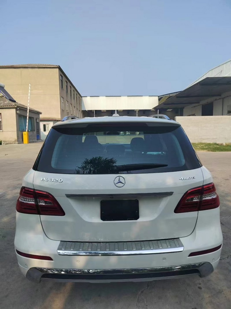 徐州14年奔驰ML9