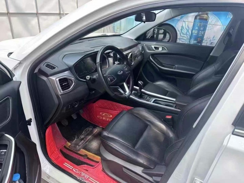 青島18年奇瑞瑞虎5