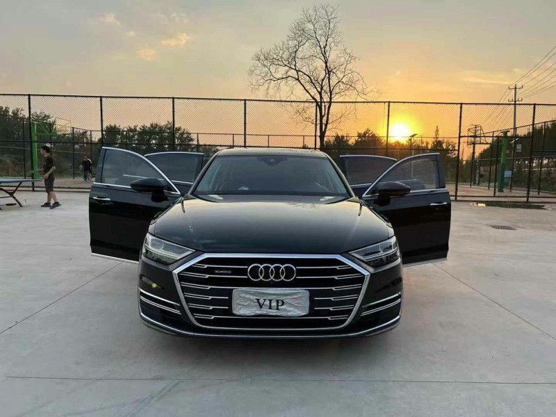 徐州20年奥迪A8L7