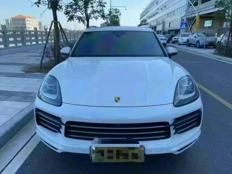 中山21年保時捷卡宴1