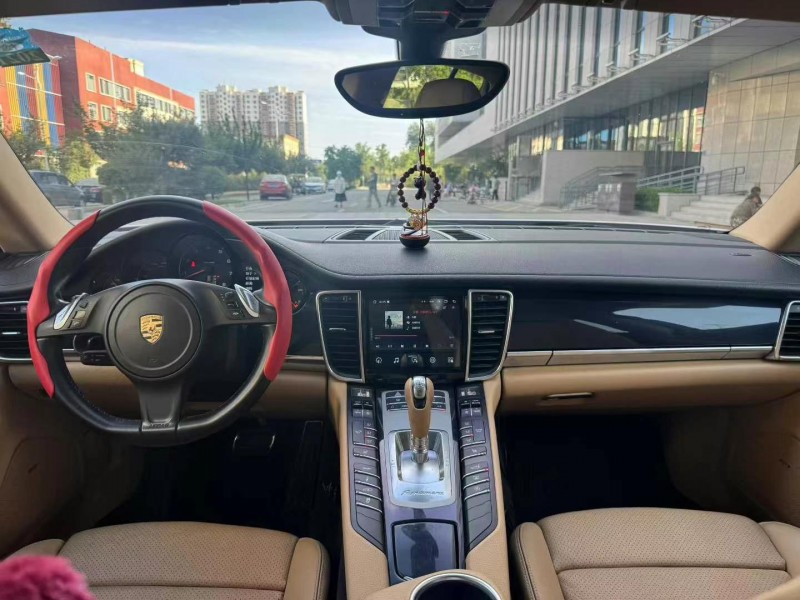 濟南13年保時捷帕拉梅拉4