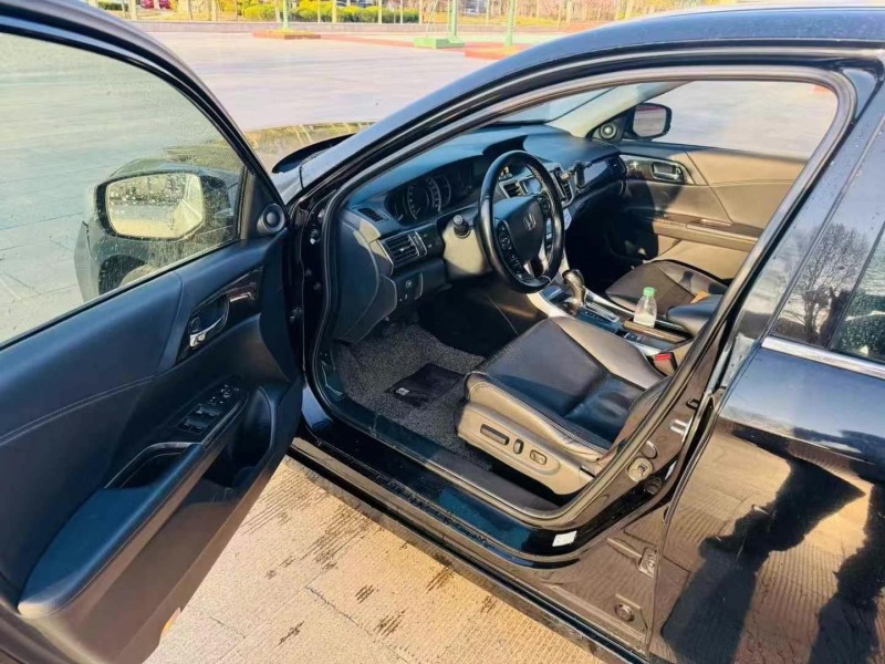 枣庄13年本田雅阁5