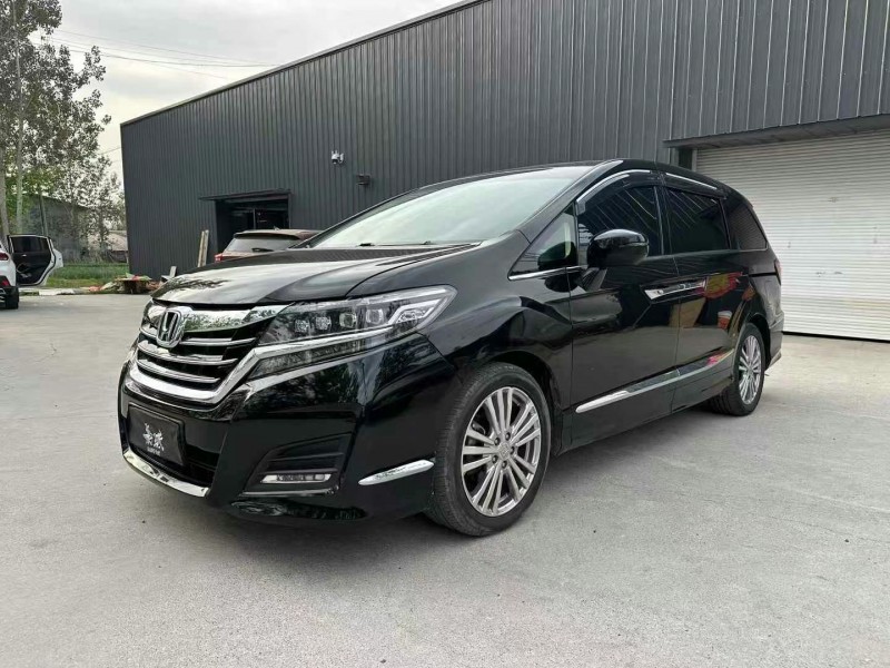 徐州17年本田艾力绅3