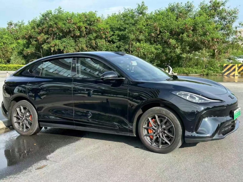 東莞24年智己LS62