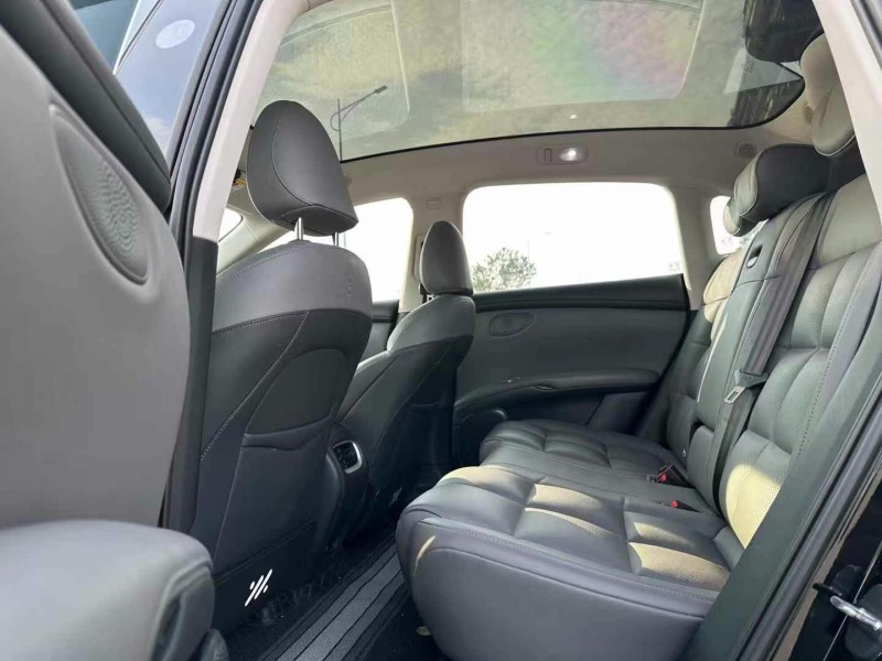 東莞24年智己LS64