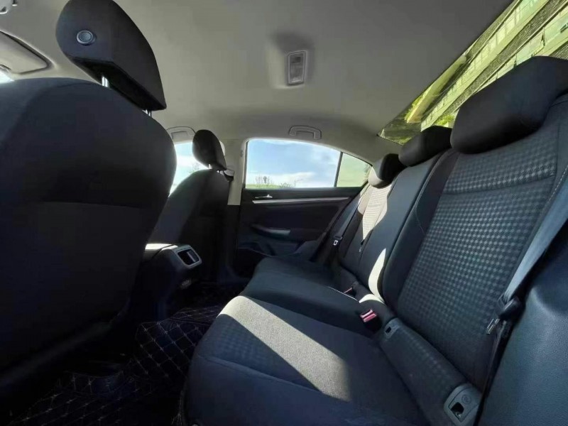 東莞22年大眾寶來5