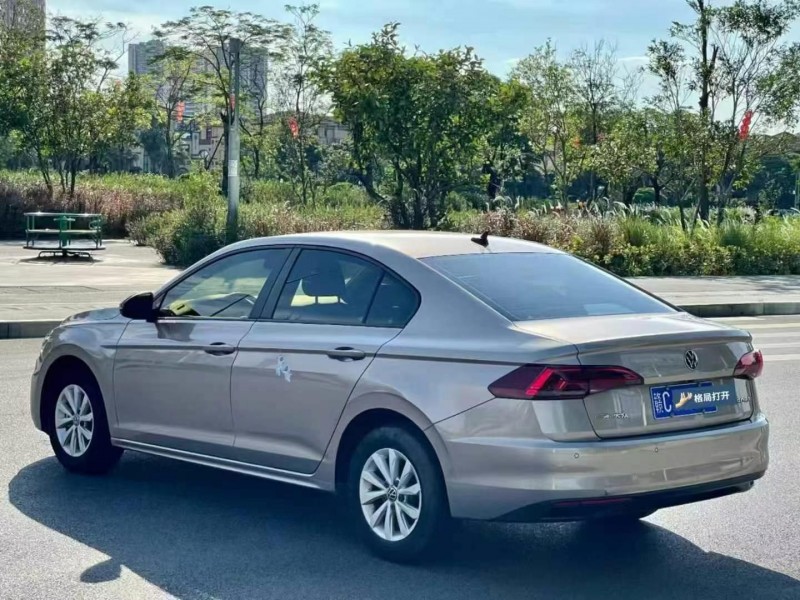 東莞22年大眾寶來7