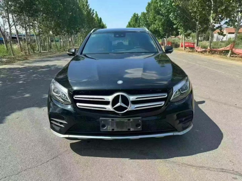 青岛16年奔驰GLC1