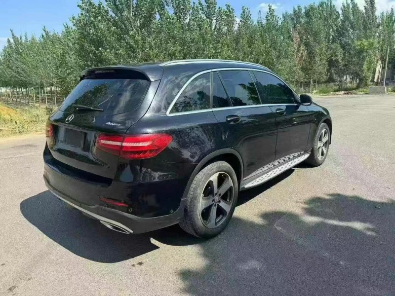 青岛16年奔驰GLC7