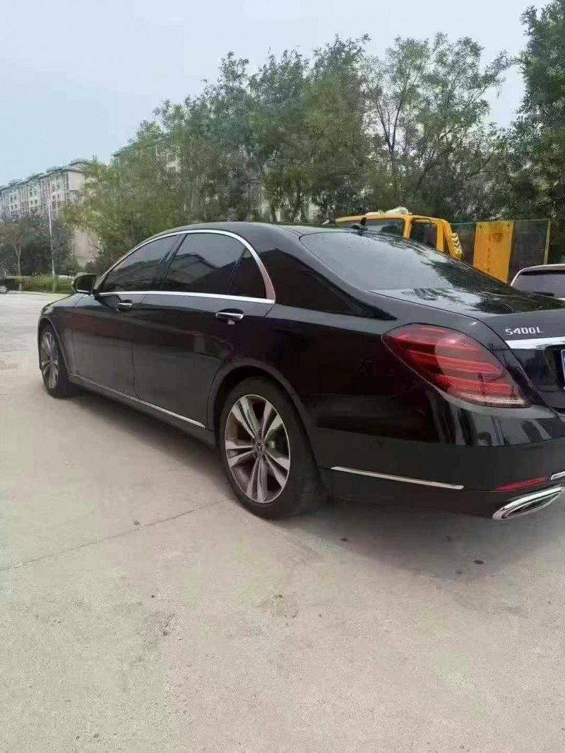 青岛15年奔驰S8