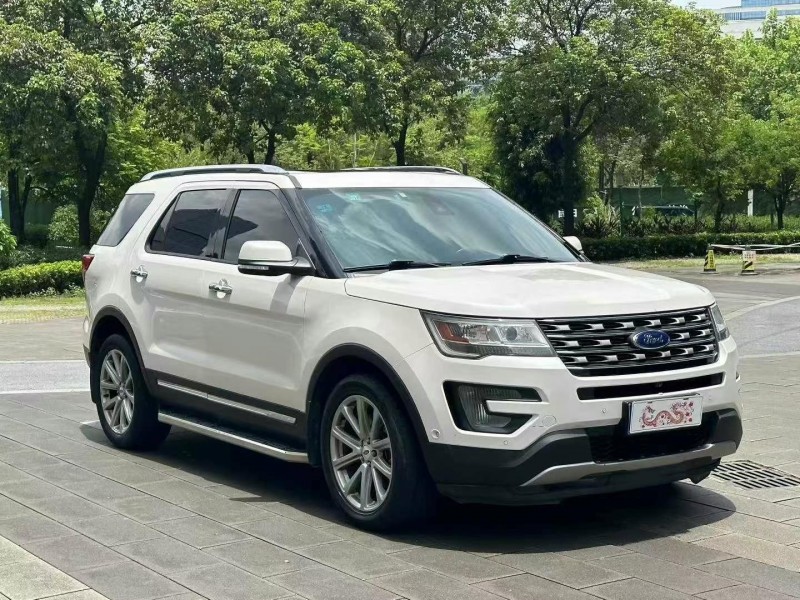 佛山17年福特探险者2