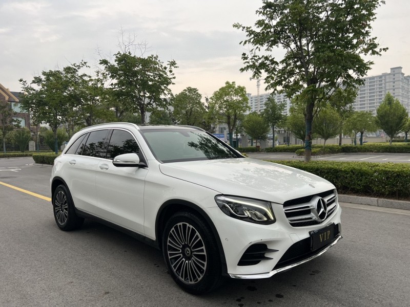 盐城19年奔驰GLC2