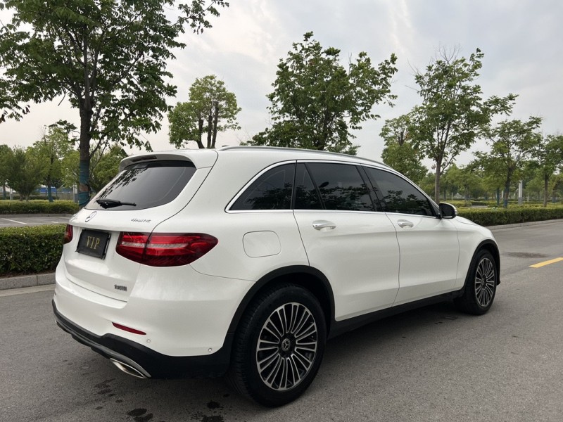 盐城19年奔驰GLC9
