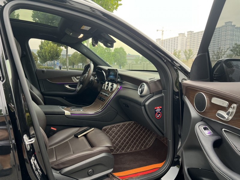 盐城22年奔驰GLC6