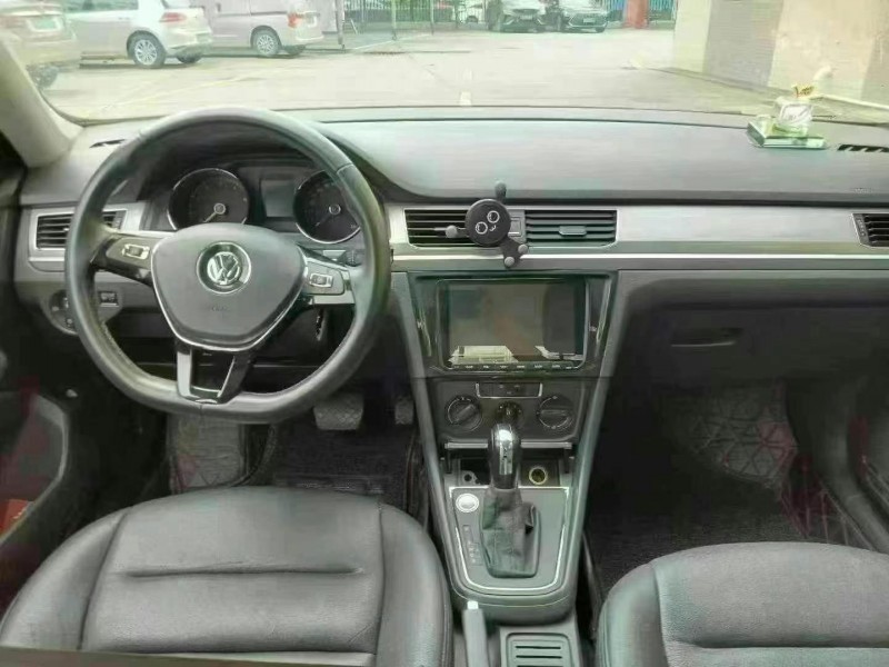 深圳17年大眾寶來4