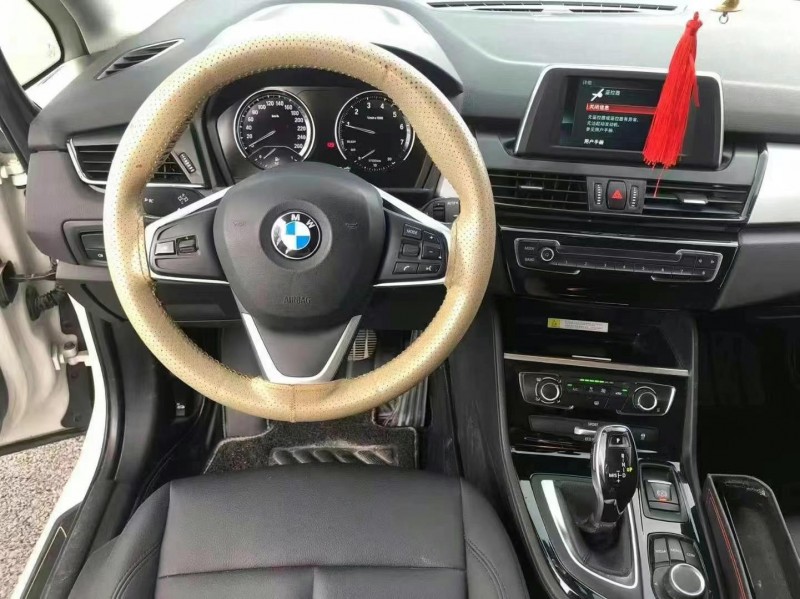 廣州19年寶馬2系5