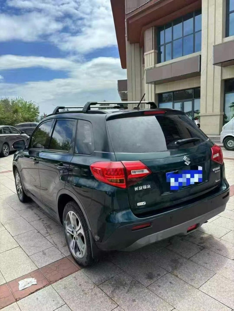 承德19年铃木雨燕7