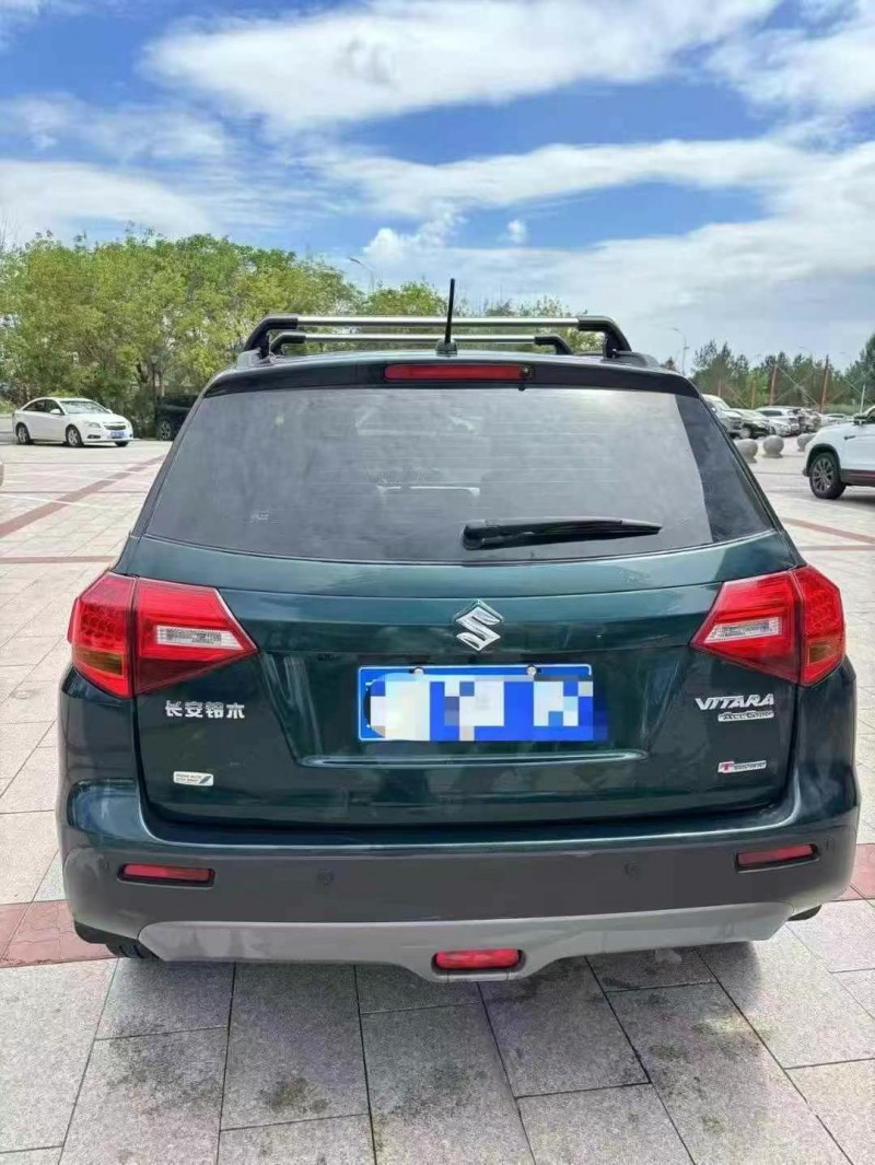 承德19年铃木雨燕9