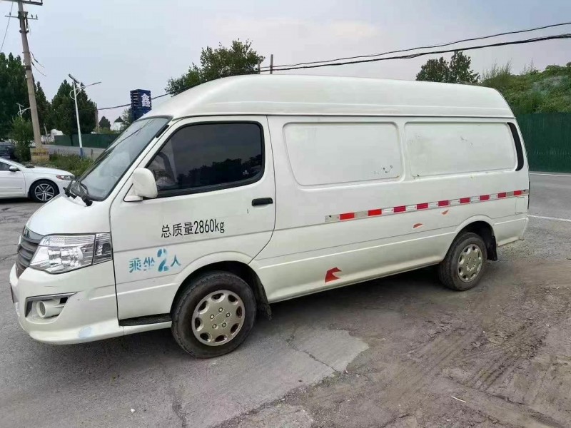 淄博21年金旅金旅考斯特3