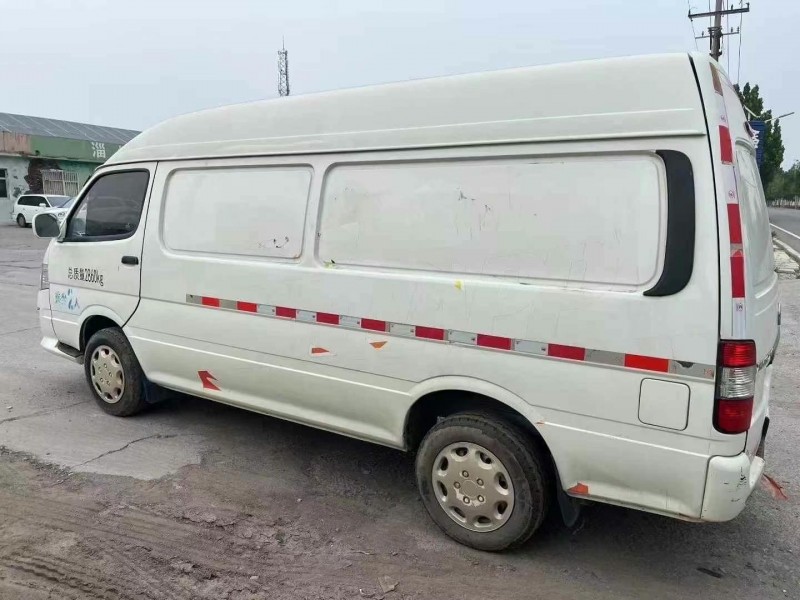 淄博21年金旅金旅考斯特8