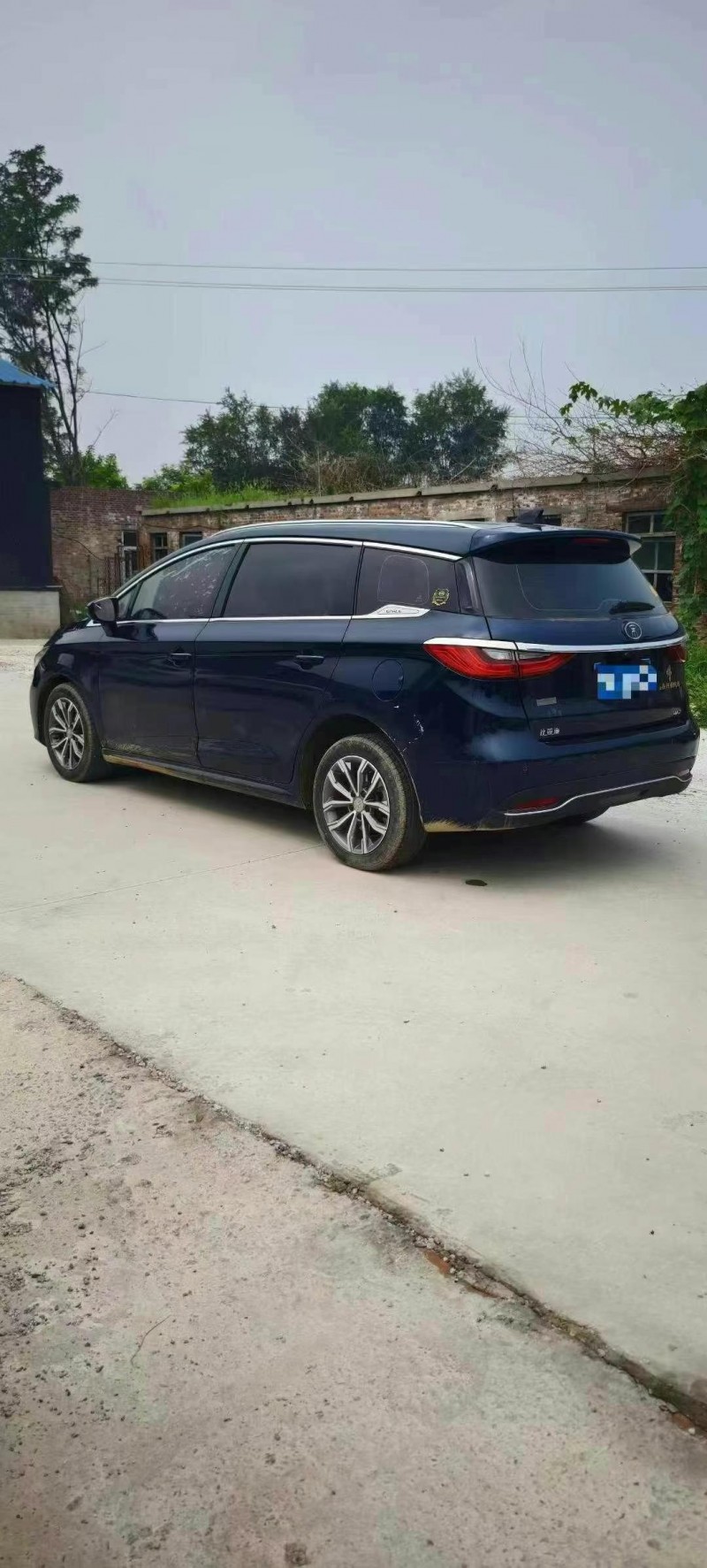 邢台20年比亚迪宋MAX8