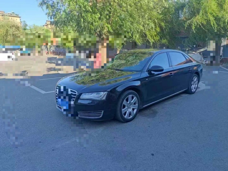 青岛13年奥迪A8L2