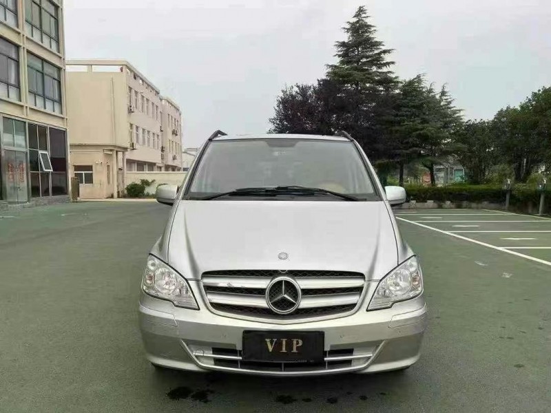 徐州14年奔驰威霆1