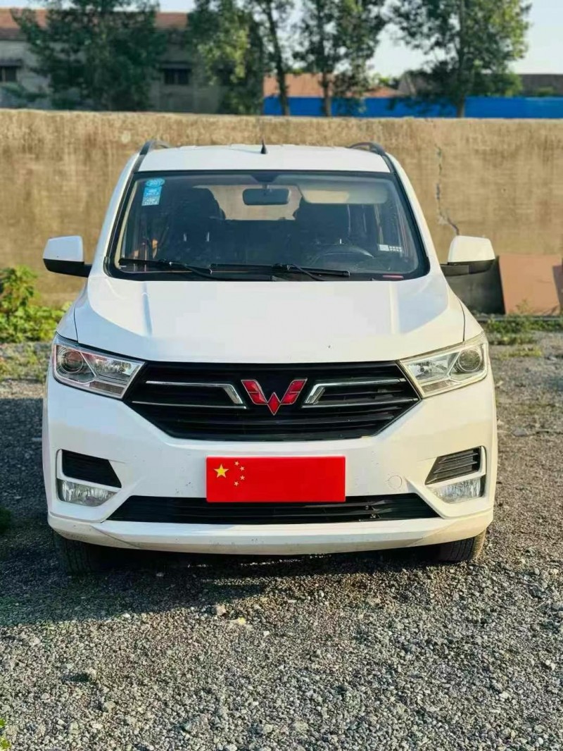 鶴壁20年五菱汽車宏光1