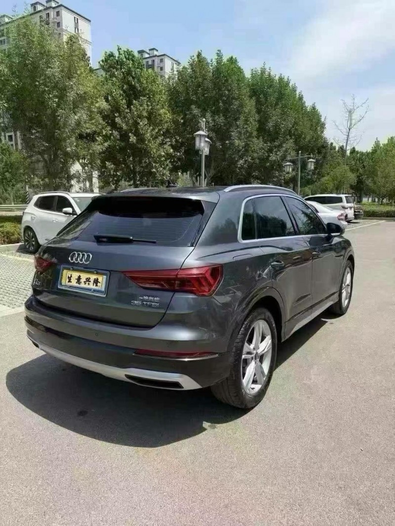 枣庄23年奥迪Q38
