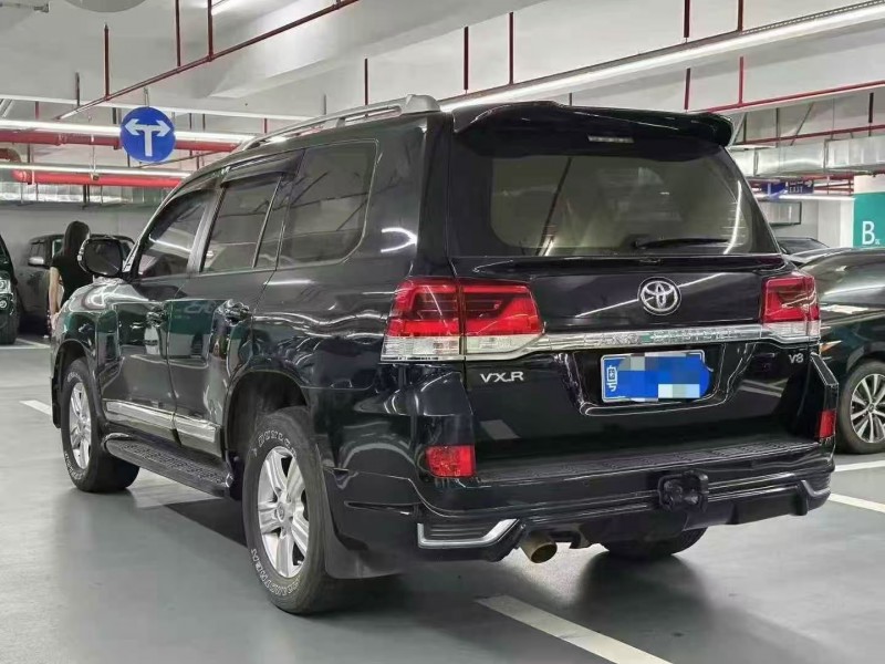 廣州16年豐田蘭德酷路澤2