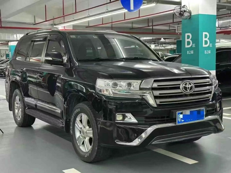 廣州16年豐田蘭德酷路澤3