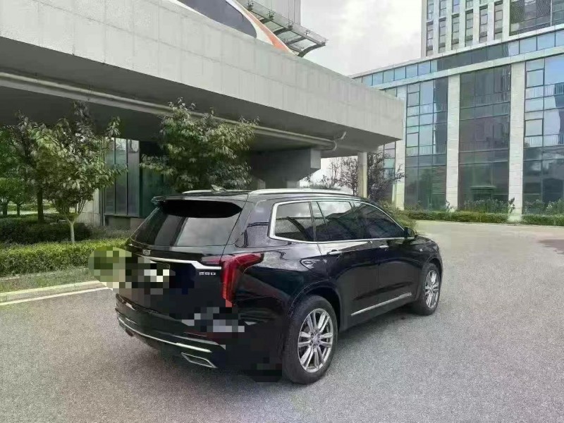枣庄21年凯迪拉克XT67