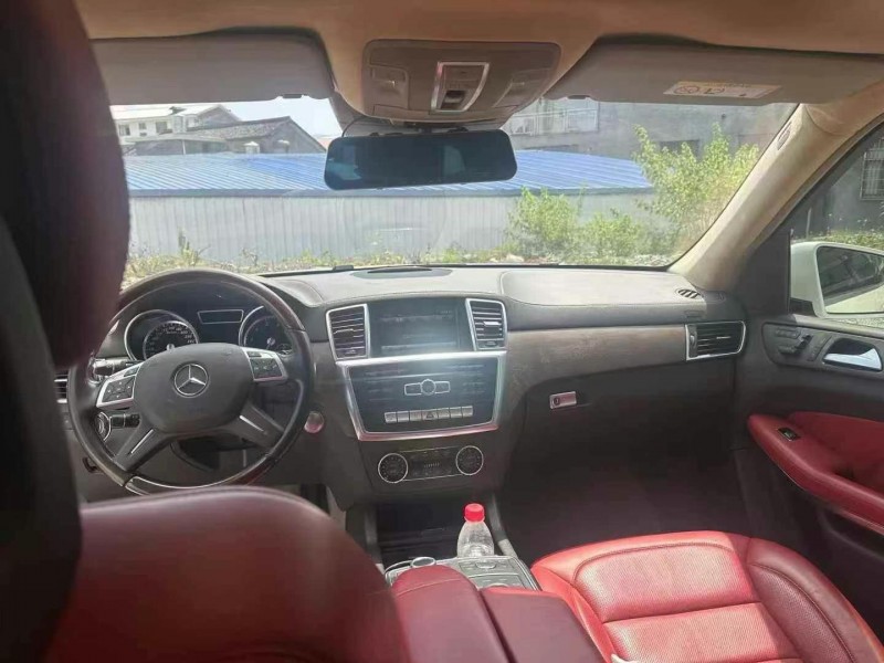 张家界17年奔驰GL4