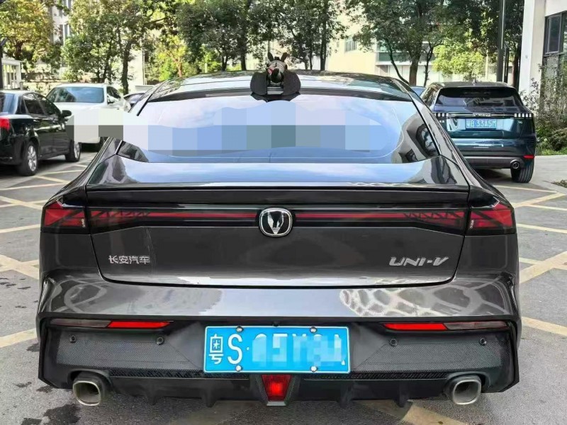 深圳24年长安汽车UNI7