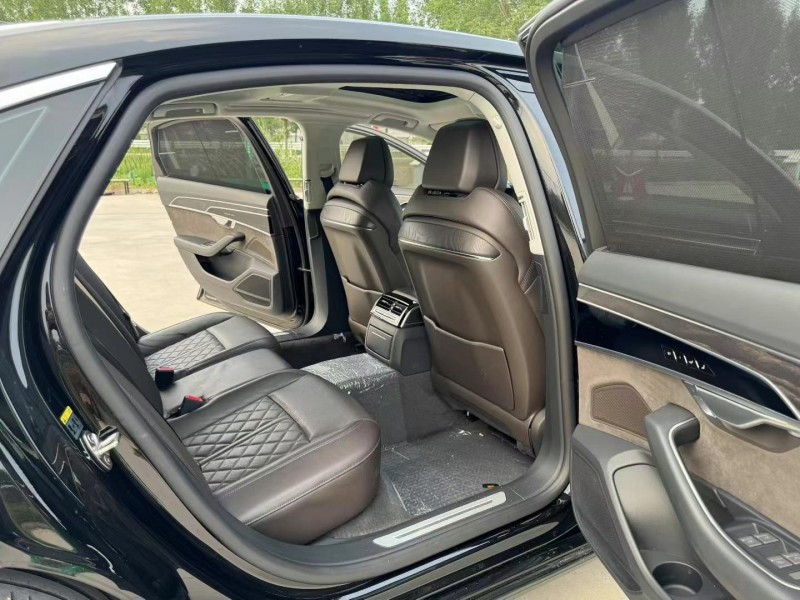 徐州21年奥迪A8L6