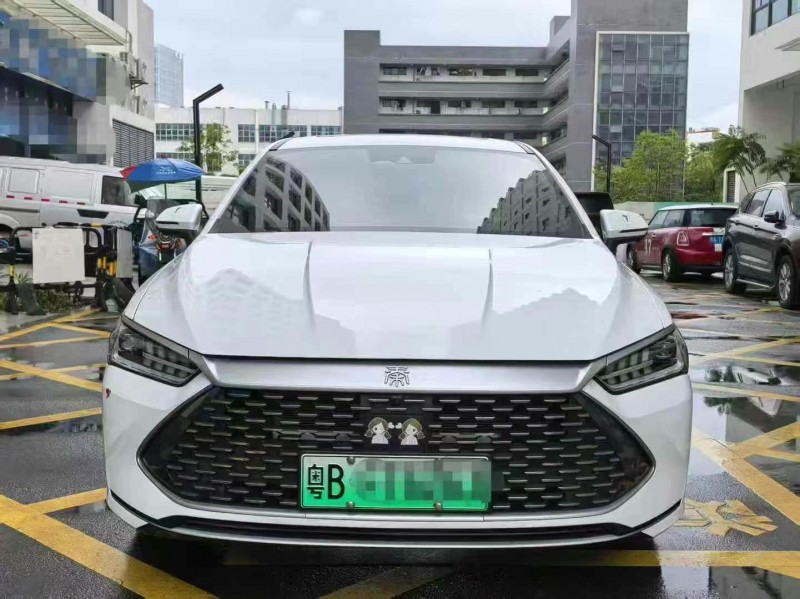 深圳22年比亚迪秦1