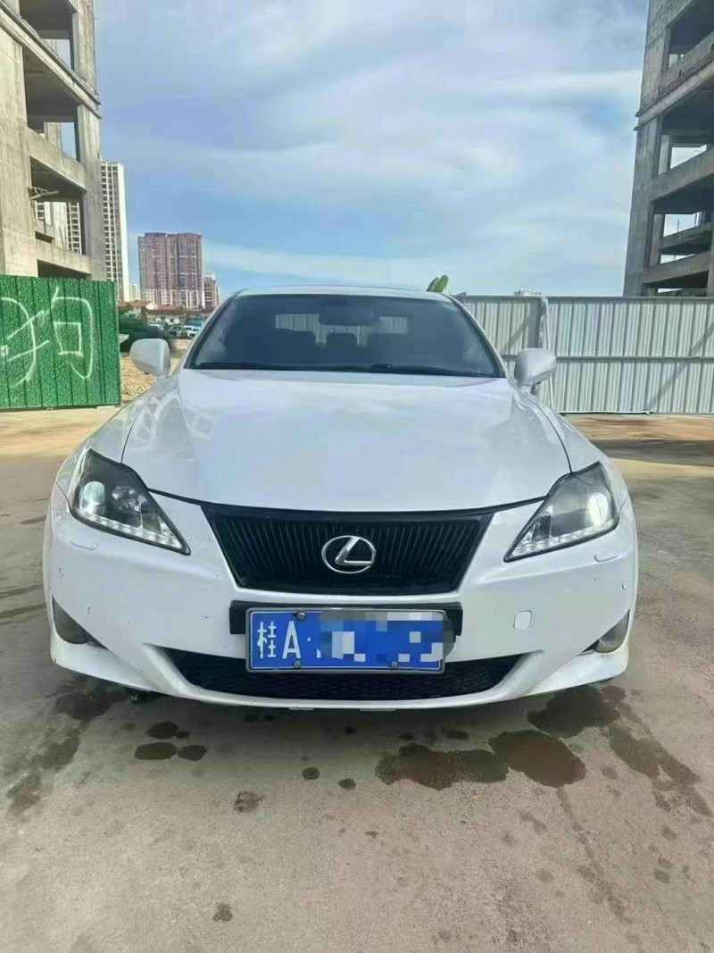 南宁07年雷克萨斯IS1