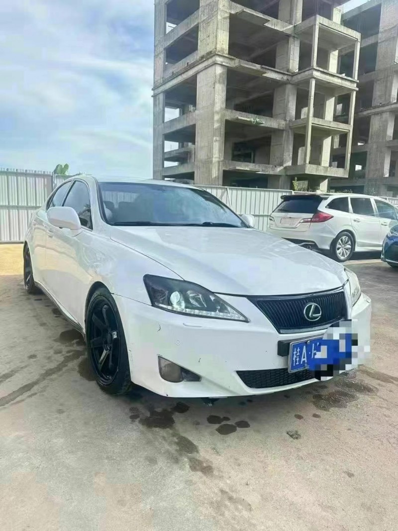 南宁07年雷克萨斯IS2