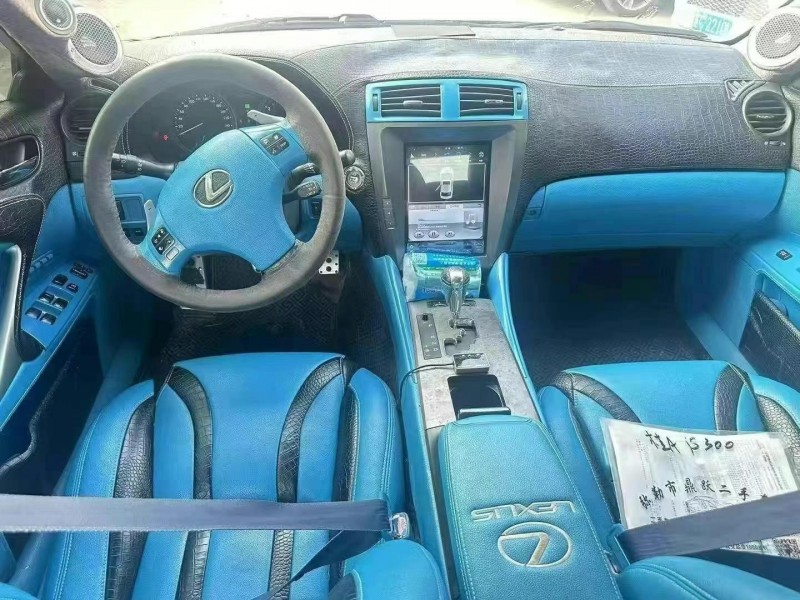 南宁07年雷克萨斯IS4