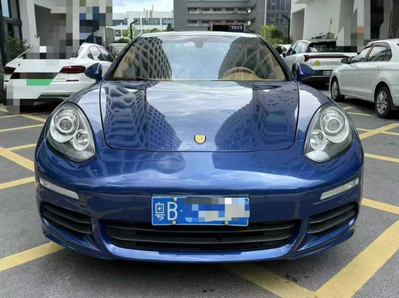 深圳15年保時捷帕拉梅拉1