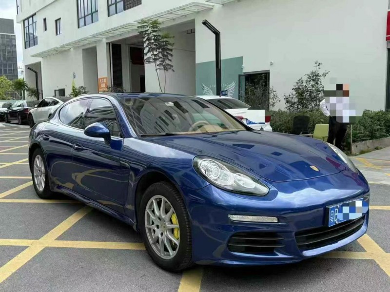 深圳15年保時捷帕拉梅拉2