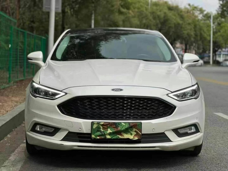 深圳19年福特蒙迪欧1