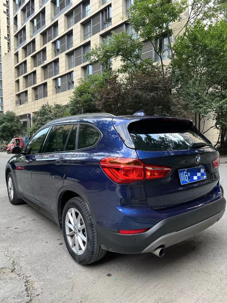 成都17年宝马X17