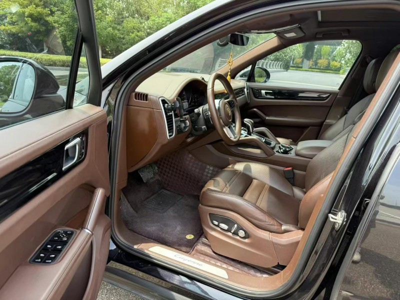 盐城19年保时捷卡宴5