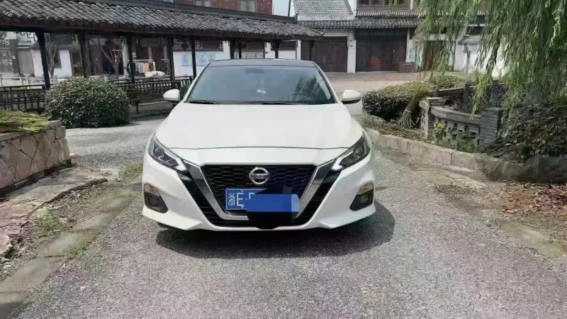 臺州22年日產天籟1