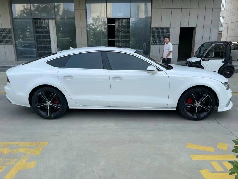 枣庄12年奥迪A7L8