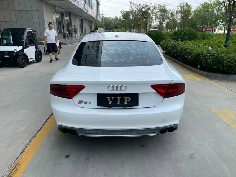枣庄12年奥迪A7L9